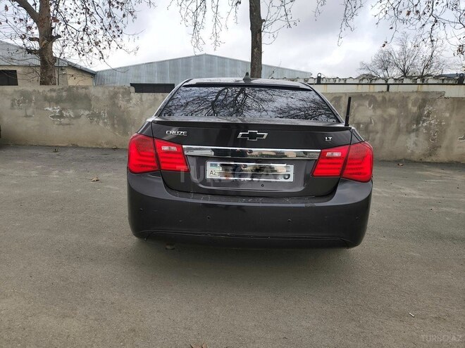 Chevrolet Cruze-3