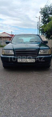 Mercedes C 200-1