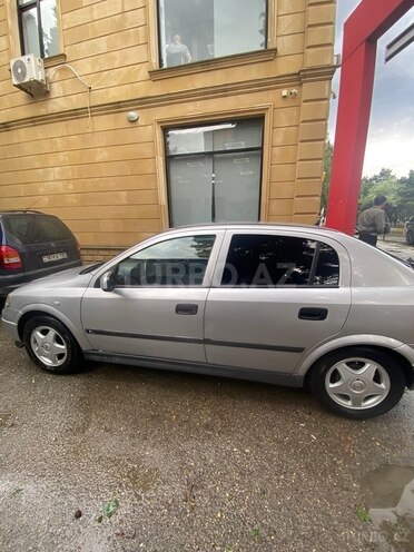 Opel Astra-7
