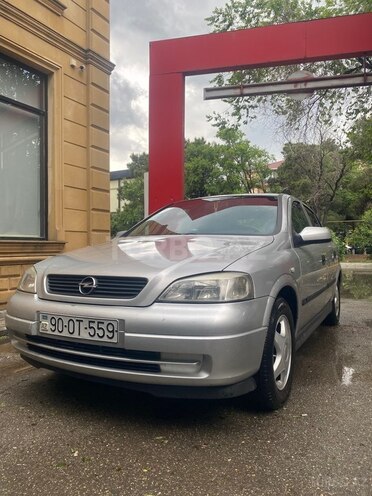 Opel Astra-1