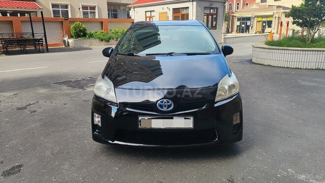 Toyota Prius-1