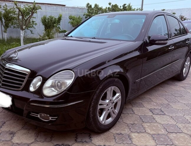 Mercedes E 220-3
