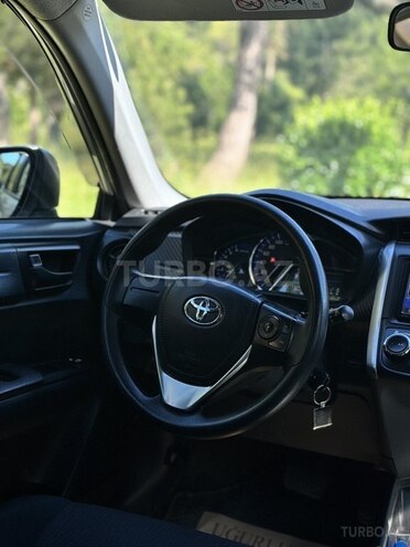 Toyota Corolla Fielder-8