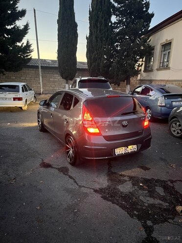 Hyundai i30-4