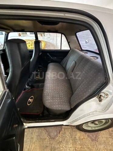 LADA (VAZ) 2107-6