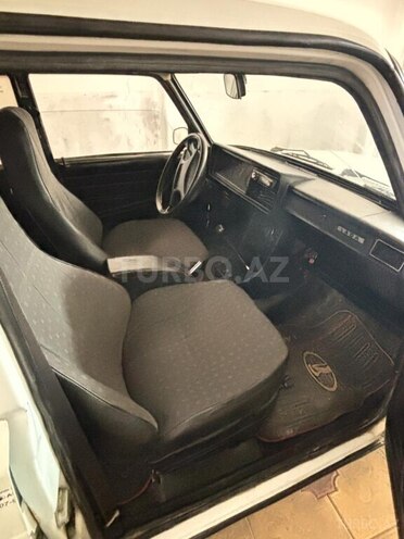LADA (VAZ) 2107-9