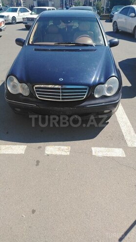Mercedes C 240-12