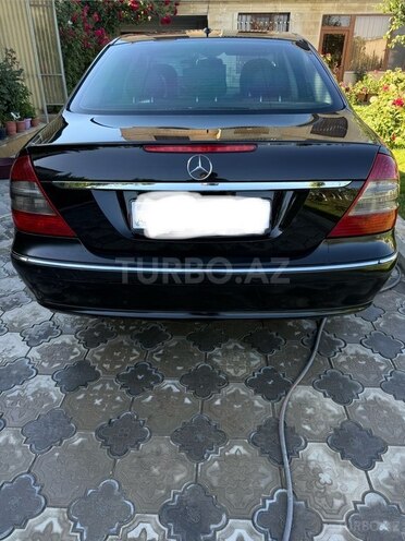 Mercedes E 220-16