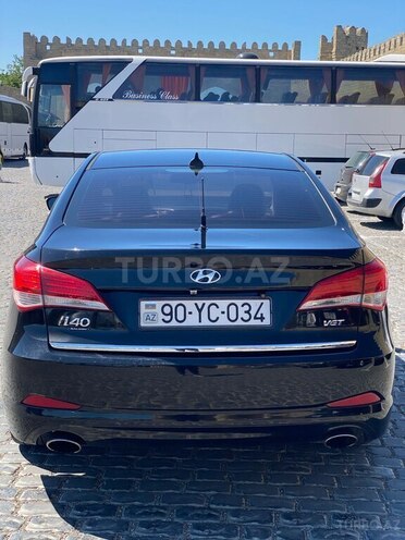 Hyundai i40-7