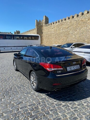 Hyundai i40-8