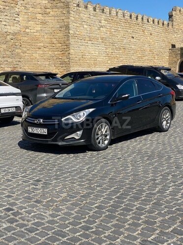 Hyundai i40-18