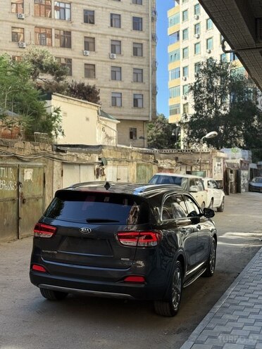 Kia Sorento-7