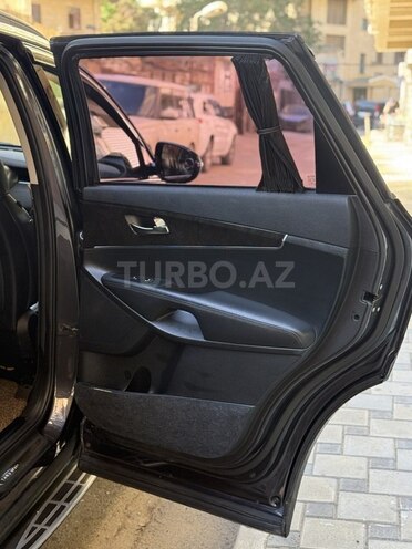 Kia Sorento-18