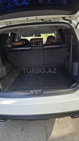 Hyundai Santa Fe-4