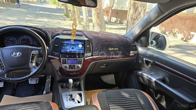 Hyundai Santa Fe-9