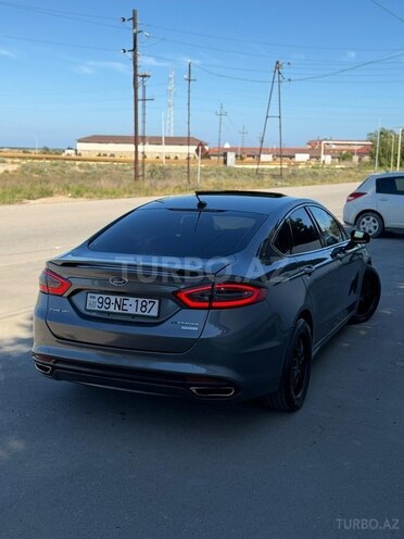 Ford Fusion (North America)-2