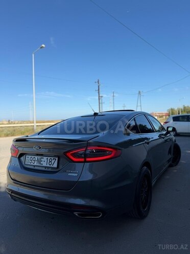 Ford Fusion (North America)-3
