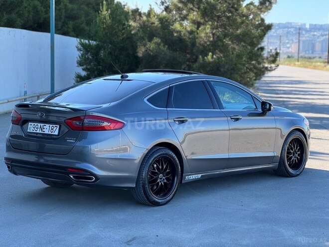 Ford Fusion (North America)-10