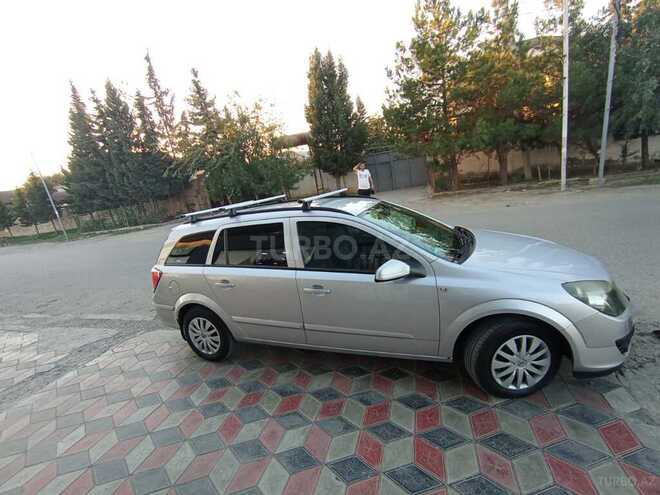 Opel Astra-2
