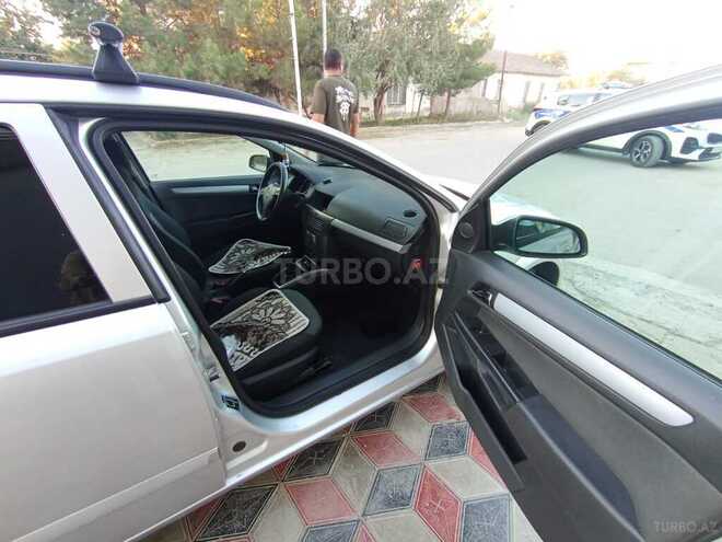 Opel Astra-7