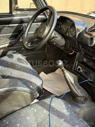 LADA (VAZ) 2106-9