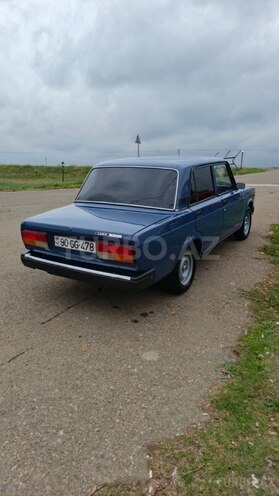 LADA (VAZ) 2107-2
