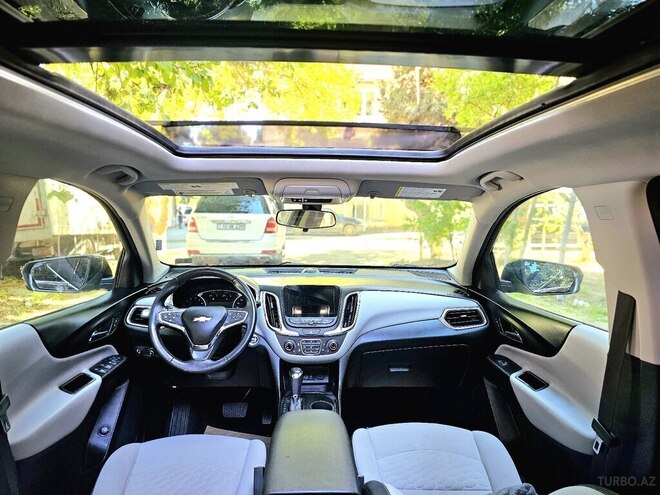 Chevrolet Equinox-7