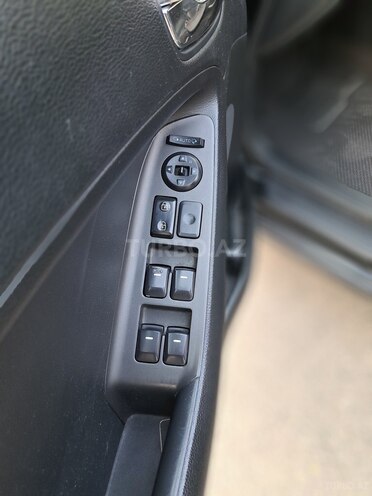 Kia Cerato-11