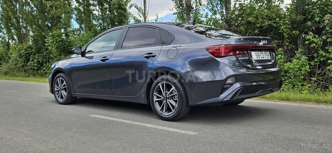 Kia Forte-10
