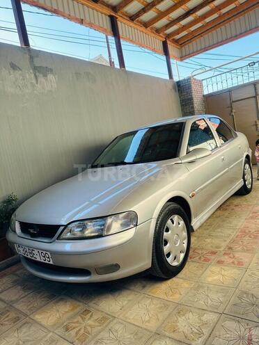 Opel Vectra-2