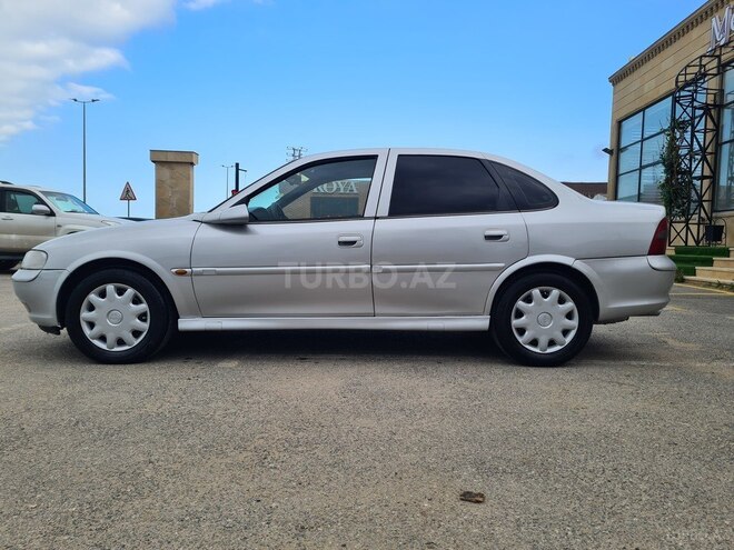 Opel Vectra-7