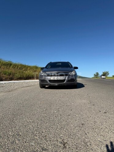 Opel Astra-1