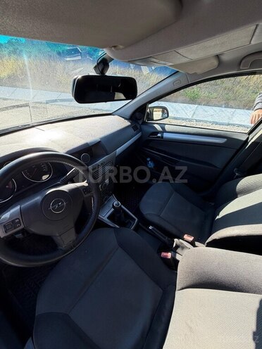 Opel Astra-3
