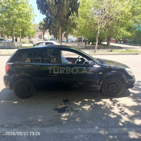 Kia Rio-8