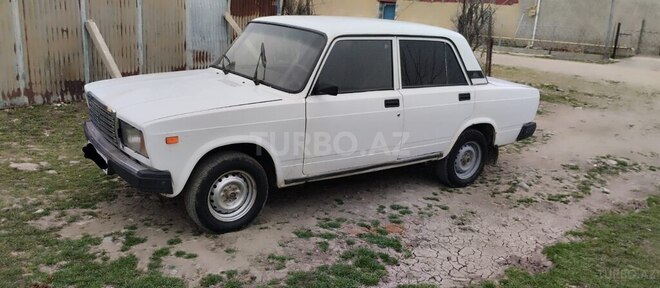 LADA (VAZ) 2107-4