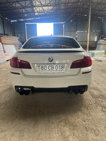 BMW 528-2