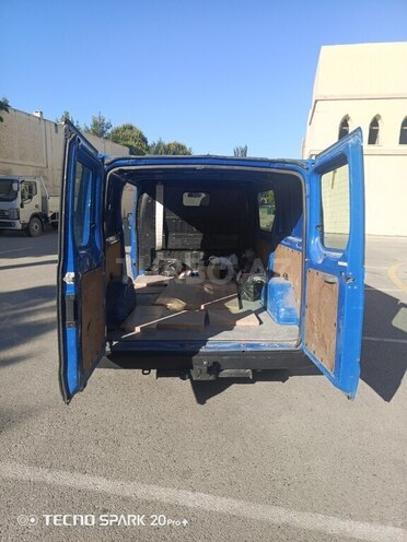 Ford Transit-6