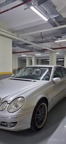 Mercedes E 220-6