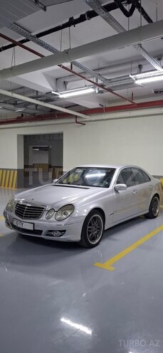 Mercedes E 220-7