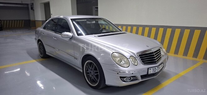 Mercedes E 220-5