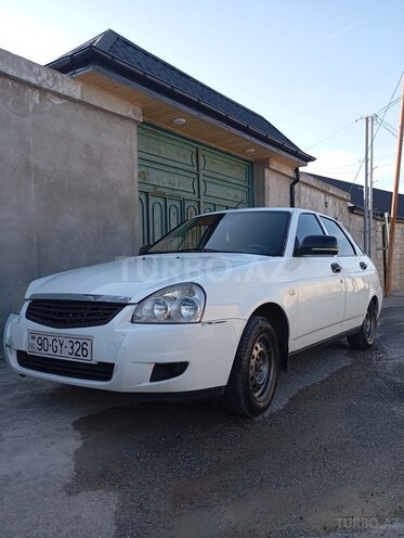 LADA (VAZ) Priora-1
