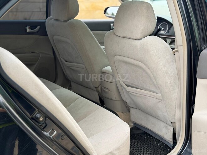 Hyundai Sonata-7