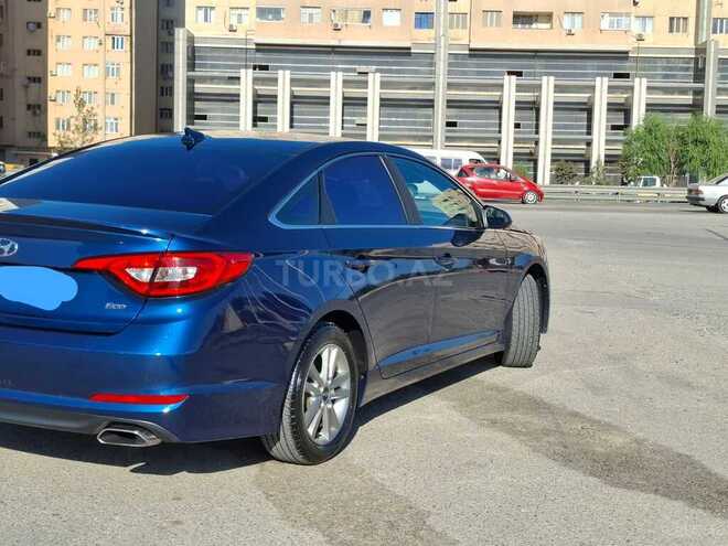 Hyundai Sonata-10