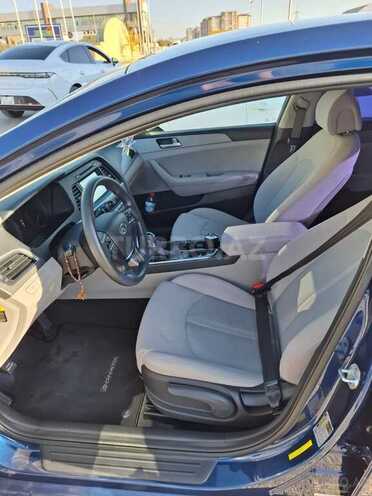 Hyundai Sonata-7