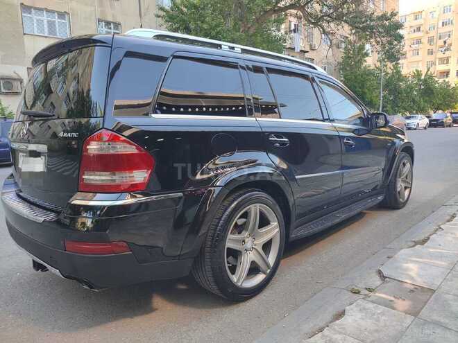 Mercedes GL 550 4MATIC-5
