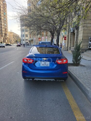 Chevrolet Cruze-2