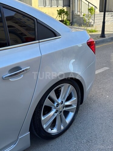 Chevrolet Cruze-6