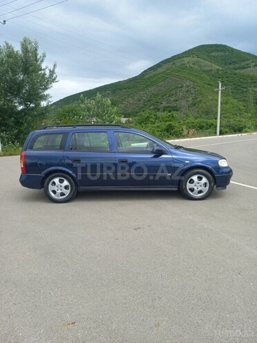 Opel Astra-8