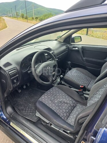 Opel Astra-16