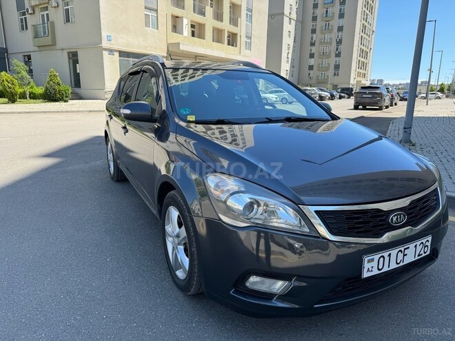 Kia Ceed SW-10